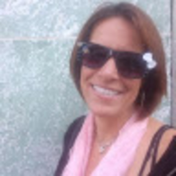 Meet your Posher, Jaine - Picture 1 of 1